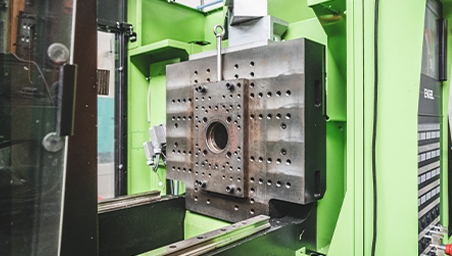 Injection moulding by Hamofa